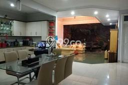Rumah area Puri Indah, Jakarta Barat, Luas 270m² Bangunan 420m² - INVESTASI TERBAIK! Rumah area Puri Indah, Jakarta Barat, Luas 270m² Bangunan 420m² - INVESTASI TERBAIK!