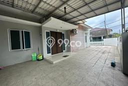 Rumah di Serpong Villa Melati Mas, Tangerang Selatan, Luas 225m² LB 400m² Rumah di Serpong Villa Melati Mas, Tangerang Selatan, Luas 225m² LB 400m²