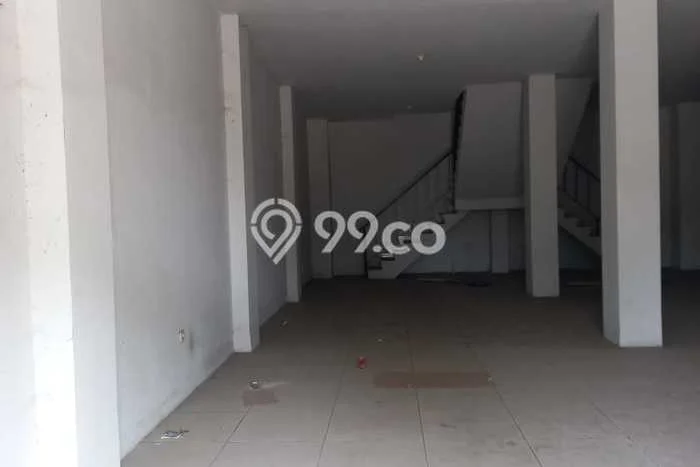 LOKASI PREMIUM! Ruko di Jurumudi, Luas 160m², Lokasi Niaga LOKASI PREMIUM! Ruko di Jurumudi, Luas 160m², Lokasi Niaga
