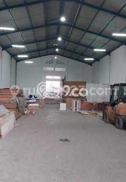 LOKASI TERBAIK! Gudang di Benda, Luas 950m², Pusat Bisnis LOKASI TERBAIK! Gudang di Benda, Luas 950m², Pusat Bisnis