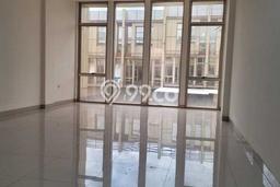 LOKASI STRATEGIS! Ruko di Cipondoh, Luas 235m², Area Komersial, Jalan Utama LOKASI STRATEGIS! Ruko di Cipondoh, Luas 235m², Area Komersial, Jalan Utama