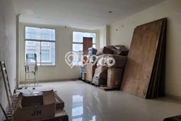 Ruko Lokasi Komersial Kawasan Green Lake City, Luas 235m², Akses Utama Ruko Lokasi Komersial Kawasan Green Lake City, Luas 235m², Akses Utama