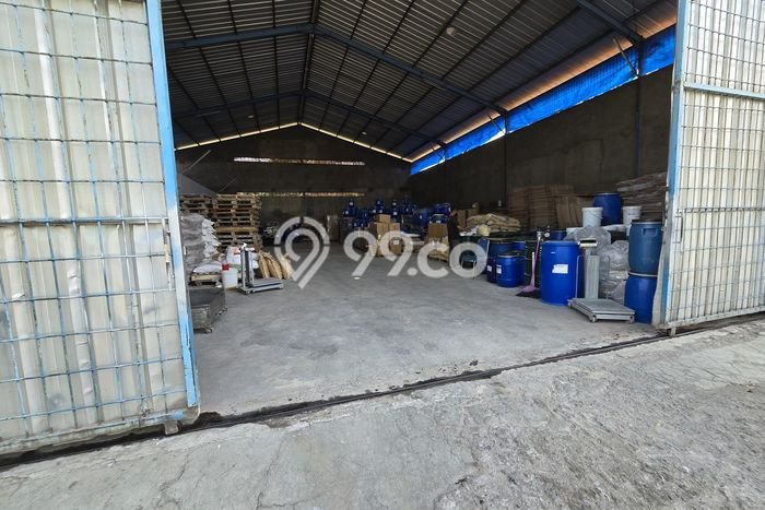 Gudang Dijual di Bandung LT 630m2 & LB 630m2 Lokasi Terbaik! Gudang Dijual di Bandung LT 630m2 & LB 630m2 Lokasi Terbaik!