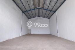 Gudang Siap Pakai di Jurumudi, Luas 360m², Area Komersial Gudang Siap Pakai di Jurumudi, Luas 360m², Area Komersial