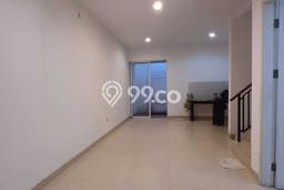 Rumah Akses Mudah di Green Lake City, Jakarta Barat, LT 90m² LB 102m² Rumah Akses Mudah di Green Lake City, Jakarta Barat, LT 90m² LB 102m²