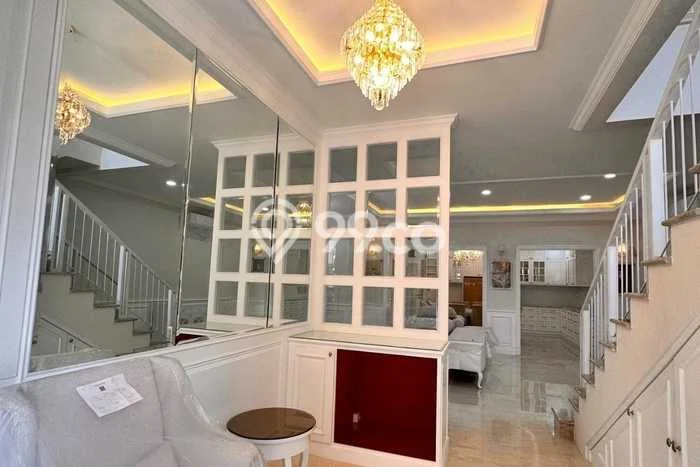 Rumah sewa siap pakai 4 Kamar Tidur di Golf Island, Jakarta Utara Rumah sewa siap pakai 4 Kamar Tidur di Golf Island, Jakarta Utara