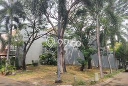 Tanah Dijual Lokasi Strategis di Jakarta Barat dengan Luas 241m2 Tanah Dijual Lokasi Strategis di Jakarta Barat dengan Luas 241m2