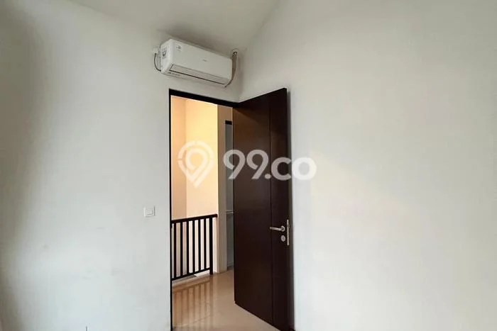 Disewakan! Rumah 2 Kamar Tidur &
2 Kamar Mandi di Citra Garden, Jakarta Barat Disewakan! Rumah 2 Kamar Tidur &
2 Kamar Mandi di Citra Garden, Jakarta Barat