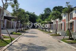 For Sale Hunian Rumah Terawat 2 Kamar di Sentul, Bogor For Sale Hunian Rumah Terawat 2 Kamar di Sentul, Bogor