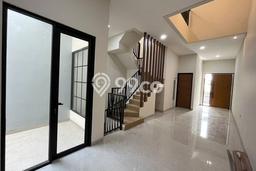HOT DEAL! Rumah Berkualitas di Tomang, Jakarta Barat, Luas 90m² Bangunan 195m² HOT DEAL! Rumah Berkualitas di Tomang, Jakarta Barat, Luas 90m² Bangunan 195m²