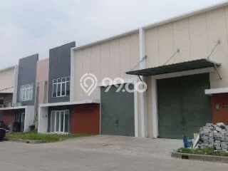 Gudang disewakan di Teluknaga Tangerang dengan luas bangunan 360m2 Gudang disewakan di Teluknaga Tangerang dengan luas bangunan 360m2
