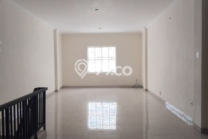 Ruko Disewakan Cepat di Cipondoh Tangerang LB 210m2 Ruko Disewakan Cepat di Cipondoh Tangerang LB 210m2