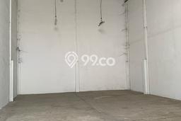 Disewakan Gudang di Kawasan Ramai Daan Mogot Luas 135m2 Disewakan Gudang di Kawasan Ramai Daan Mogot Luas 135m2