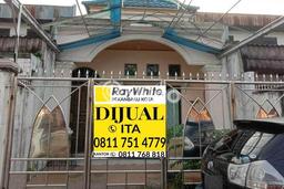 For Sale Rumah 3 Kamar Lokasi Strategis Bagus dan Strategis di Senapelan For Sale Rumah 3 Kamar Lokasi Strategis Bagus dan Strategis di Senapelan