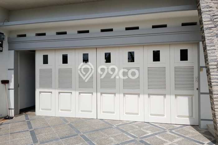 Hunian Eksklusif Dijual LT 800m2 di Bukit Raya, Pekanbaru Hunian Eksklusif Dijual LT 800m2 di Bukit Raya, Pekanbaru