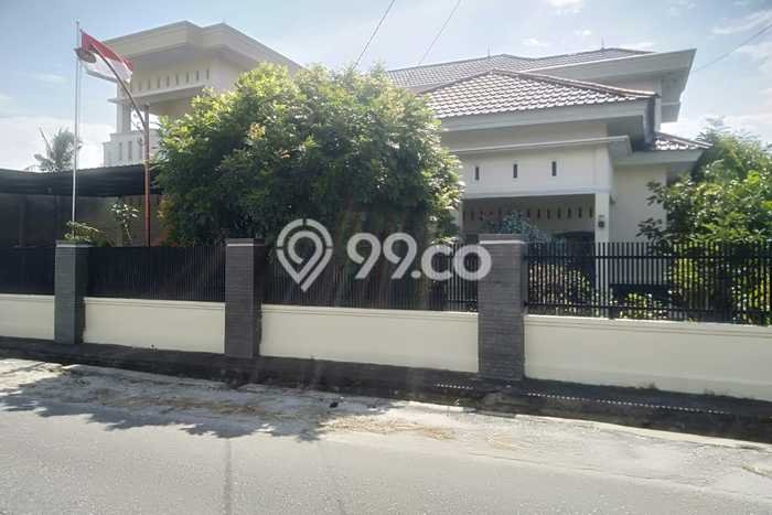 Dijual Rumah Mewah Exclusive di Payung Sekaki, Pekanbaru Dijual Rumah Mewah Exclusive di Payung Sekaki, Pekanbaru