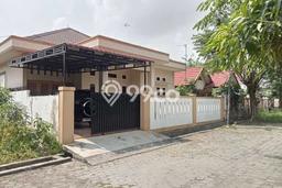 Rumah Modern Cantik 3 Kamar Siap Huni di Marpoyan Damai Rumah Modern Cantik 3 Kamar Siap Huni di Marpoyan Damai