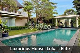 PRIME LOCATION! Rumah Berkembang di Kemang, Luas 1327m² Bangunan 1500m² PRIME LOCATION! Rumah Berkembang di Kemang, Luas 1327m² Bangunan 1500m²