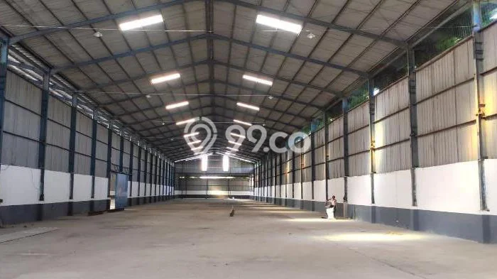 Gudang disewakan lokasi strategis Cibinong Bogor 2500m2 Gudang disewakan lokasi strategis Cibinong Bogor 2500m2