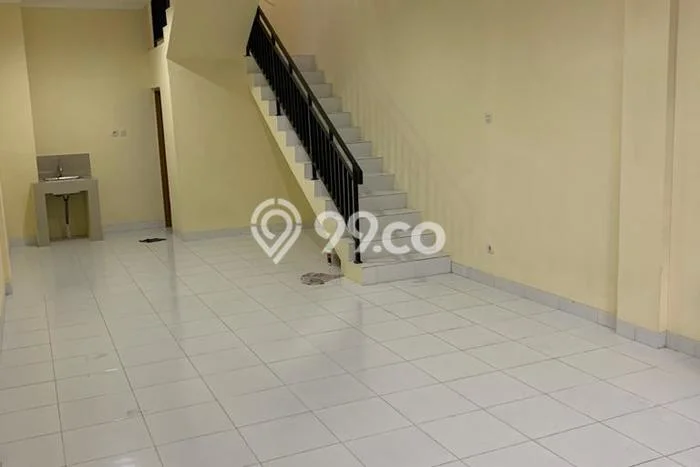 Unit Ruko Dijual di Curug Tangerang 96m2 Unit Ruko Dijual di Curug Tangerang 96m2
