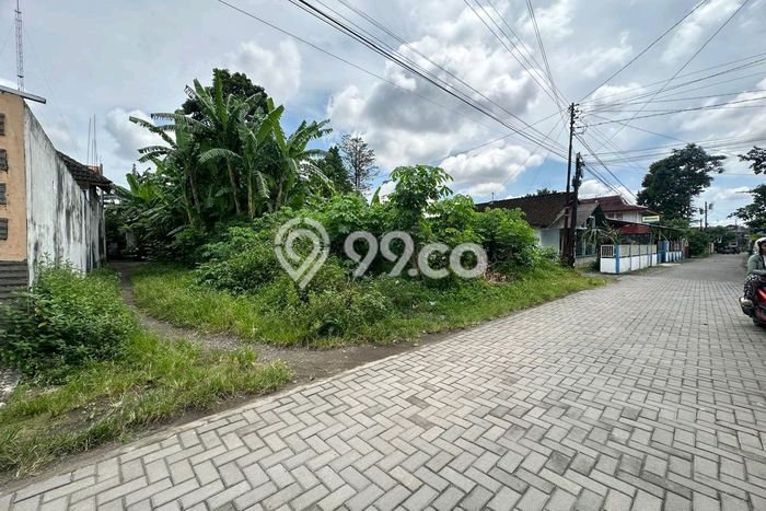 Tanah di Gamping, Sleman Luas 794m2 Dijual Segera Tanah di Gamping, Sleman Luas 794m2 Dijual Segera
