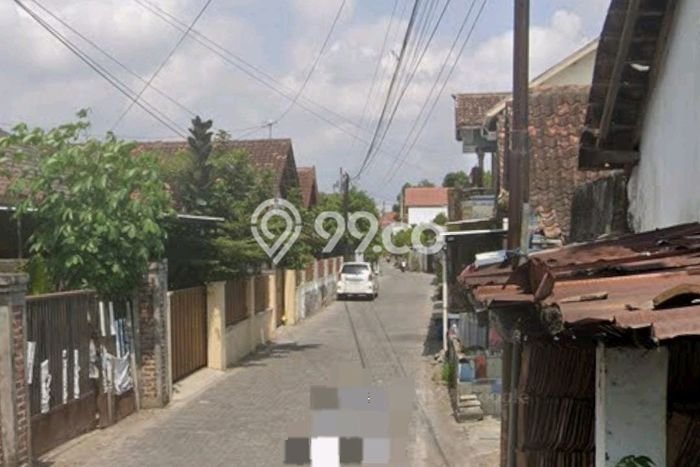 Tanah di Gamping, Sleman Luas 298m2 Dijual Segera Tanah di Gamping, Sleman Luas 298m2 Dijual Segera