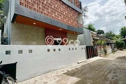 Dijual Kost di Kawasan Ngaglik, Sleman, Spesifikasi 10 KT, 10 KM, 170m2 Dijual Kost di Kawasan Ngaglik, Sleman, Spesifikasi 10 KT, 10 KM, 170m2