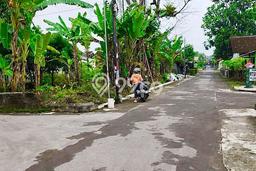 Jarang Ada! Tanah di Sleman Punya Luas 568m2 SHM Jarang Ada! Tanah di Sleman Punya Luas 568m2 SHM