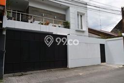 Dijual Kost 8 Kamar di Yogyakarta untuk Investasi Anda Dijual Kost 8 Kamar di Yogyakarta untuk Investasi Anda