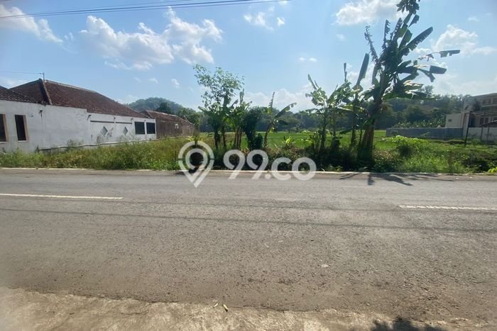 Lahan Dijual Lokasi Seyegan, Sleman dengan Luas Tanah 4034m2 dan Status SHM Lahan Dijual Lokasi Seyegan, Sleman dengan Luas Tanah 4034m2 dan Status SHM
