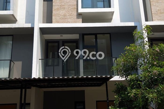Rumah Luas Asri 3 KT Siap Pakai di BSD Tangerang Rumah Luas Asri 3 KT Siap Pakai di BSD Tangerang