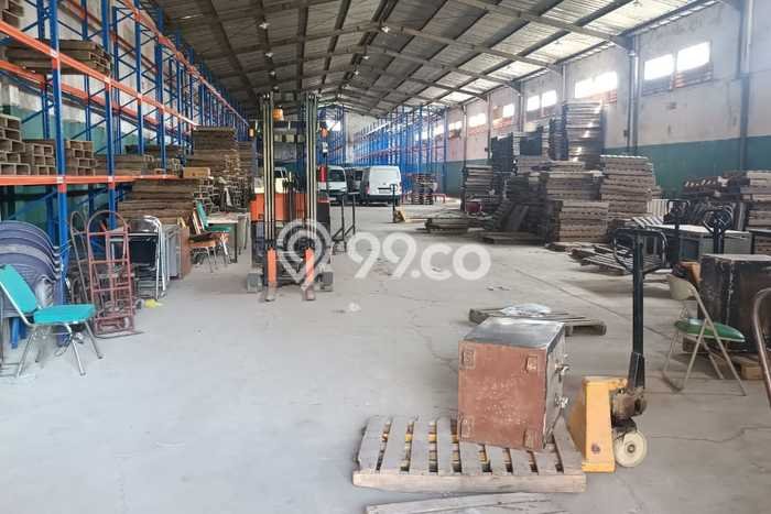 Gudang Dijual di Badung LT 2100m2 & LB 1162m2 Lokasi Terbaik! Gudang Dijual di Badung LT 2100m2 & LB 1162m2 Lokasi Terbaik!