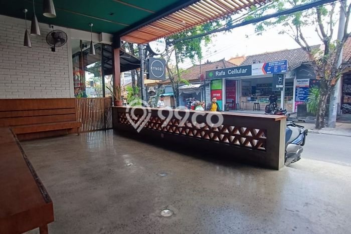 Unit Komersial Tersedia di Tibubeneng Spesifikasi LB 156m2 Unit Komersial Tersedia di Tibubeneng Spesifikasi LB 156m2