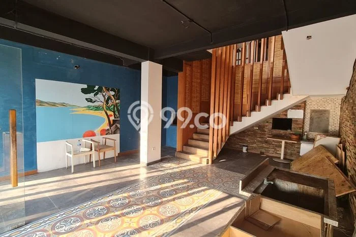 Disewakan Ruko di Kawasan Ramai Sunset Road Luas 405m2 Disewakan Ruko di Kawasan Ramai Sunset Road Luas 405m2