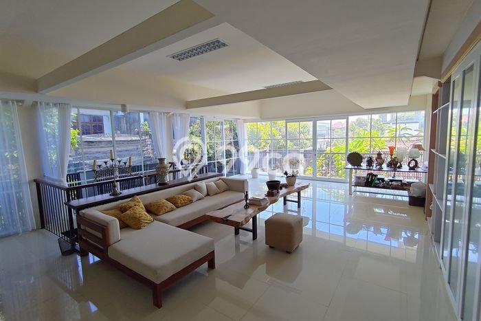Dijual Rumah Mewah Elegan Dengan View Cantik di Renon, Denpasar Dijual Rumah Mewah Elegan Dengan View Cantik di Renon, Denpasar