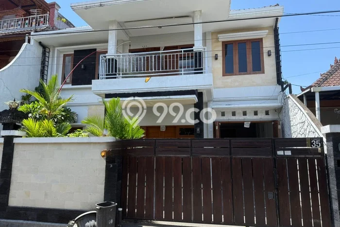 Ready to Use! Premium House LT 250m2 Desain Modern di Kesiman Ready to Use! Premium House LT 250m2 Desain Modern di Kesiman