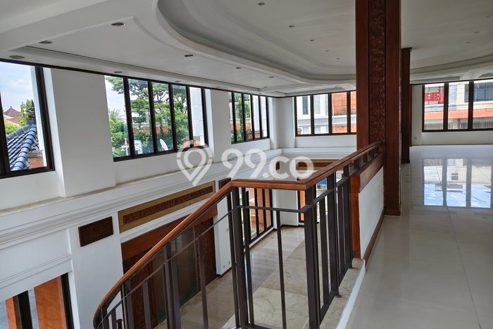 Untuk Dijual! Komersial di Panjer Denpasar LT 1292m2 / LB 1521m2 Kawasan Bisnis Untuk Dijual! Komersial di Panjer Denpasar LT 1292m2 / LB 1521m2 Kawasan Bisnis