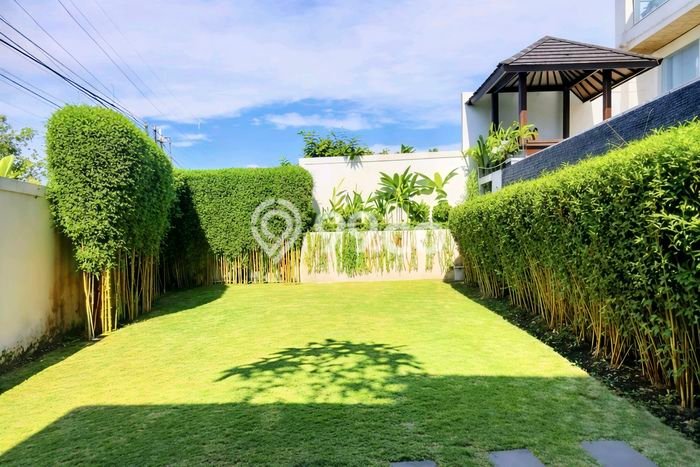 Dijual Vila di , Area 500m2m², Area nyaman untuk keluarga Dijual Vila di , Area 500m2m², Area nyaman untuk keluarga