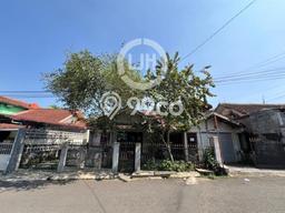Ready to Use! Luxury House LT 600m2 Desain Modern di Sindang Barang Ready to Use! Luxury House LT 600m2 Desain Modern di Sindang Barang