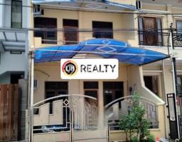 Dijual Murah Rumah dengan 5 Kamar Tidur dan 2 Kamar Mandi di Area Kelapa Gading, Jakarta Utara Dijual Murah Rumah dengan 5 Kamar Tidur dan 2 Kamar Mandi di Area Kelapa Gading, Jakarta Utara