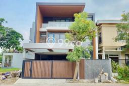 HARGA TERBAIK! Rumah Premium di , Luas 210m2m² Bangunan 410m2m² HARGA TERBAIK! Rumah Premium di , Luas 210m2m² Bangunan 410m2m²