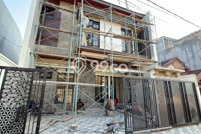 Rumah Eksklusif Siap Huni LT 135m2 di Mulyorejo, Surabaya Rumah Eksklusif Siap Huni LT 135m2 di Mulyorejo, Surabaya
