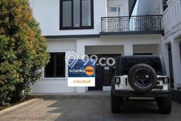 Dijual Hunian Rumah Terawat 3 KT di Cibubur, Jakarta Timur Dijual Hunian Rumah Terawat 3 KT di Cibubur, Jakarta Timur