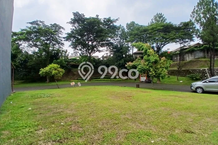 Tanah Kawasan BSD Eminent, Luas 230m², Area Potensial, Lingkungan Nyaman, Kontur Datar Tanah Kawasan BSD Eminent, Luas 230m², Area Potensial, Lingkungan Nyaman, Kontur Datar