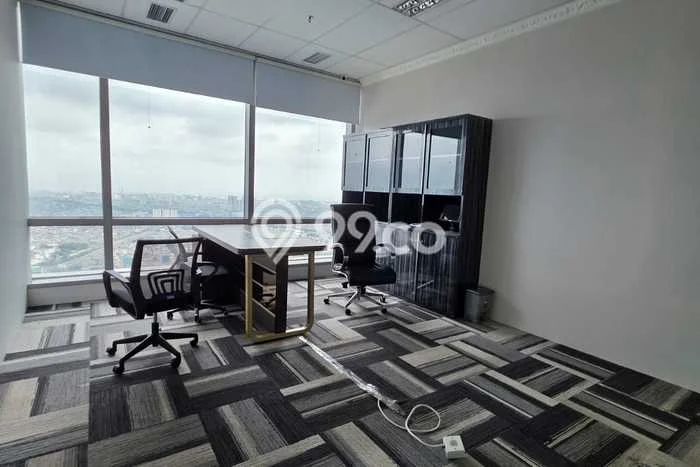 Disewakan Kantor di Kawasan Ramai Central Park Luas 212m2 Disewakan Kantor di Kawasan Ramai Central Park Luas 212m2