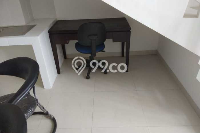 Dijual! Kantor di Central Park Jakarta Barat LT 102m2 / LB 102m2 Kawasan Bisnis Dijual! Kantor di Central Park Jakarta Barat LT 102m2 / LB 102m2 Kawasan Bisnis