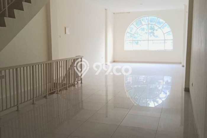 Unit Ruko Dijual di Jakarta Barat LT 85m2 & LB 256m2 Unit Ruko Dijual di Jakarta Barat LT 85m2 & LB 256m2