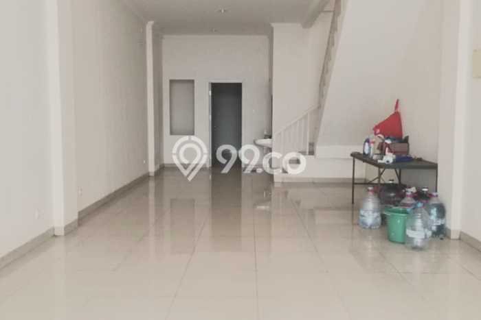 Unit Ruko Dijual di Jakarta Barat LT 85m2 & LB 256m2 Unit Ruko Dijual di Jakarta Barat LT 85m2 & LB 256m2