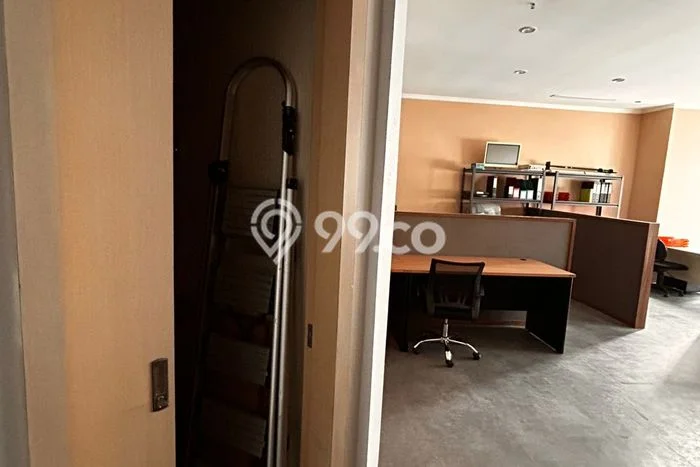 FOR RENT! Kantor di Central Park Cocok untuk Bisnis 128m2 FOR RENT! Kantor di Central Park Cocok untuk Bisnis 128m2