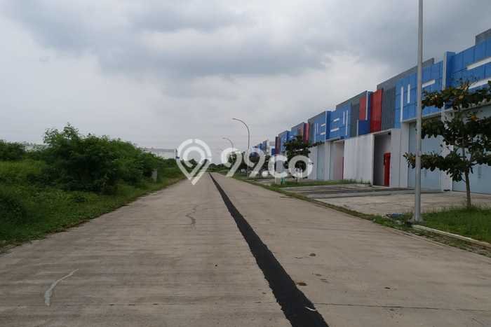 Paling Dicari! Gudang Dijual di Telukjambe Harga Kompetitif Paling Dicari! Gudang Dijual di Telukjambe Harga Kompetitif